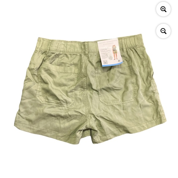 Women’s  new with pockets Social Standard Size Large Tan Shortss - Picture 5 of 5